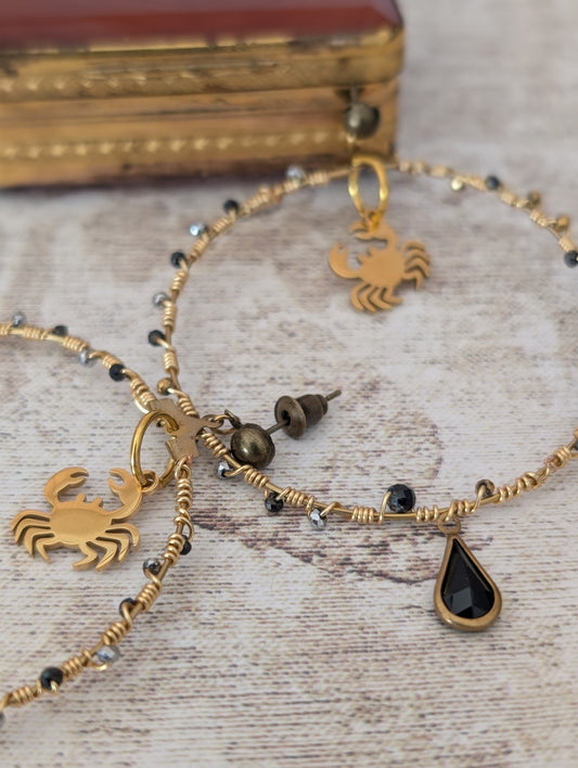 Boucles d'oreilles créoles dorées de la collection Hardy