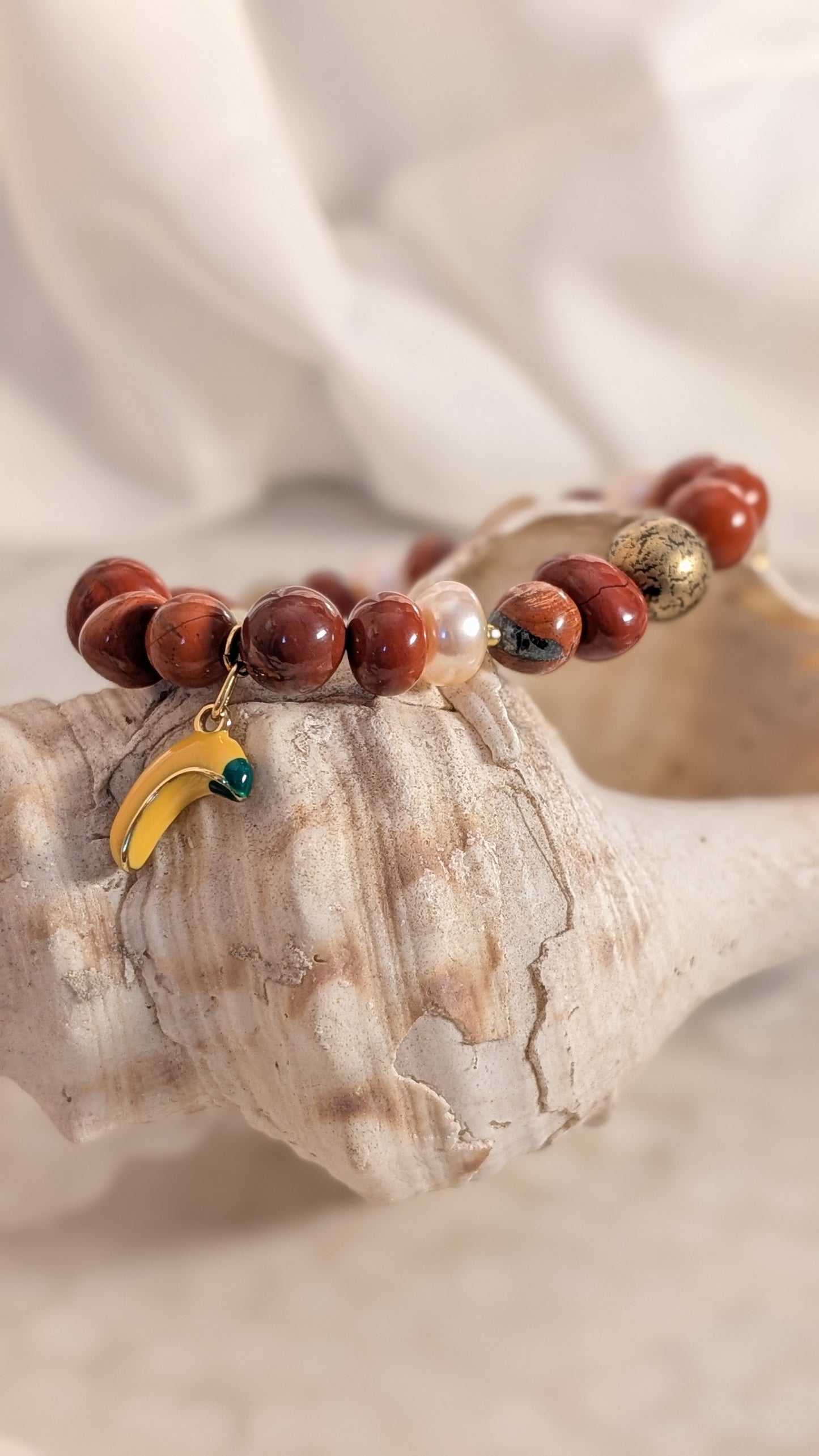 Bracelet saveur sucré en perles jaspes rouge