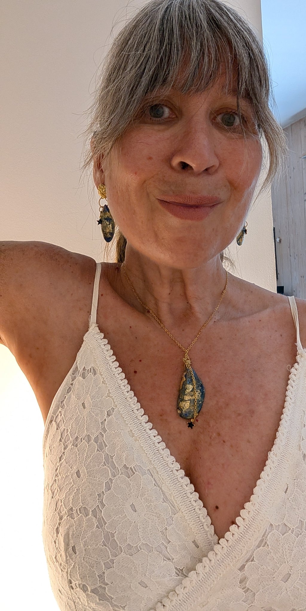 Collier pendentif Collection " Mon petit coquillage".