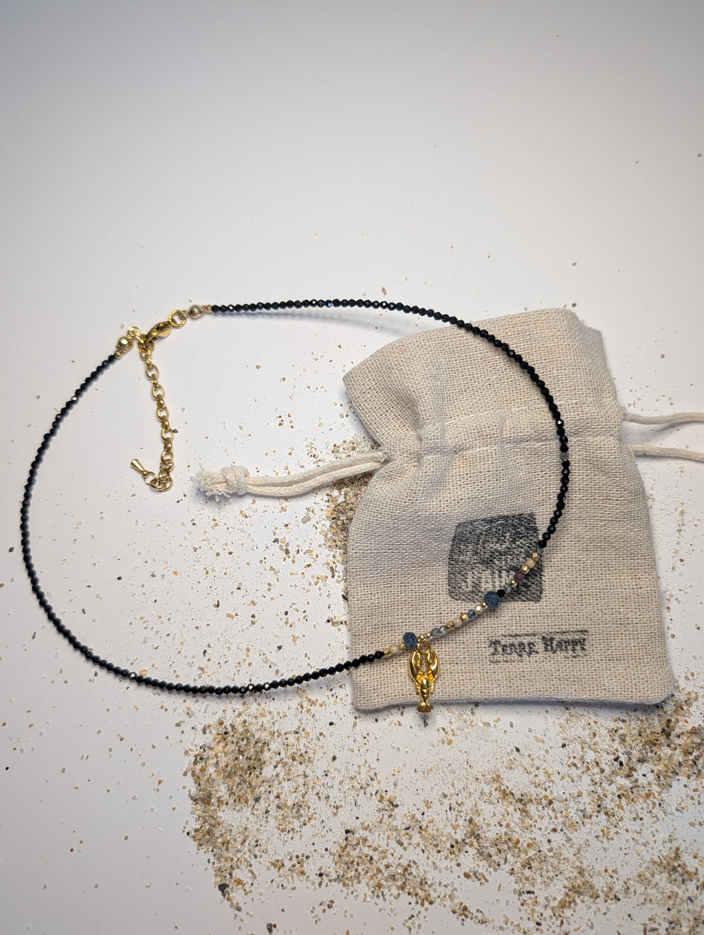 Collier ras du cou