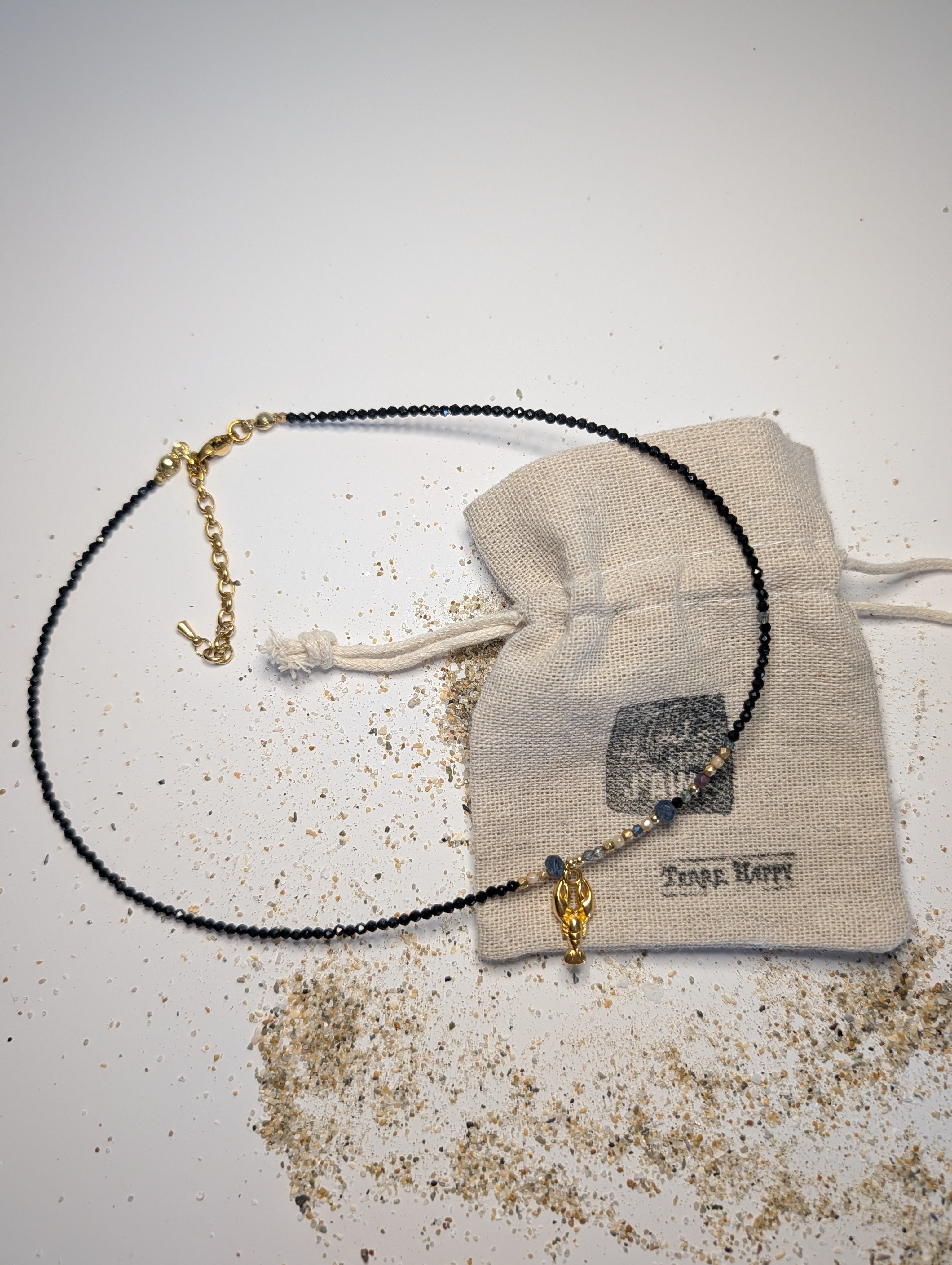Collier ras du cou