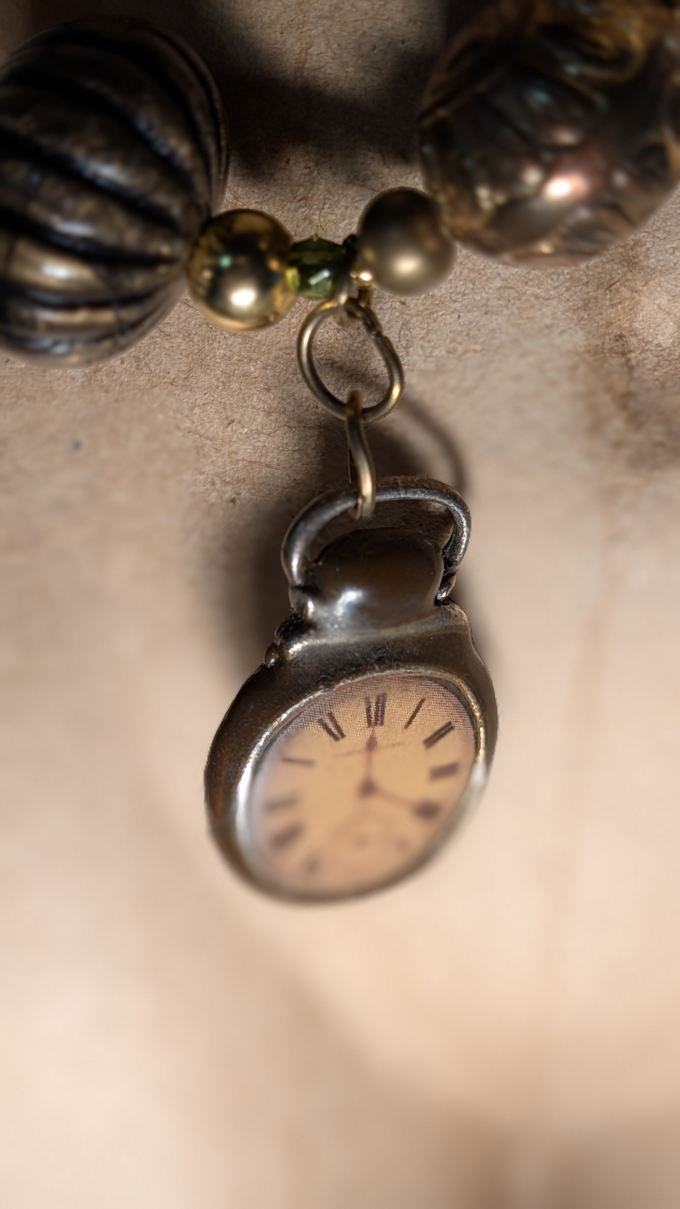 Collection Upcycling. A la rencontre des perles vagabondes. Collier