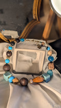 Collection Upcycling . A la rencontre des perles vagabondes. Collier