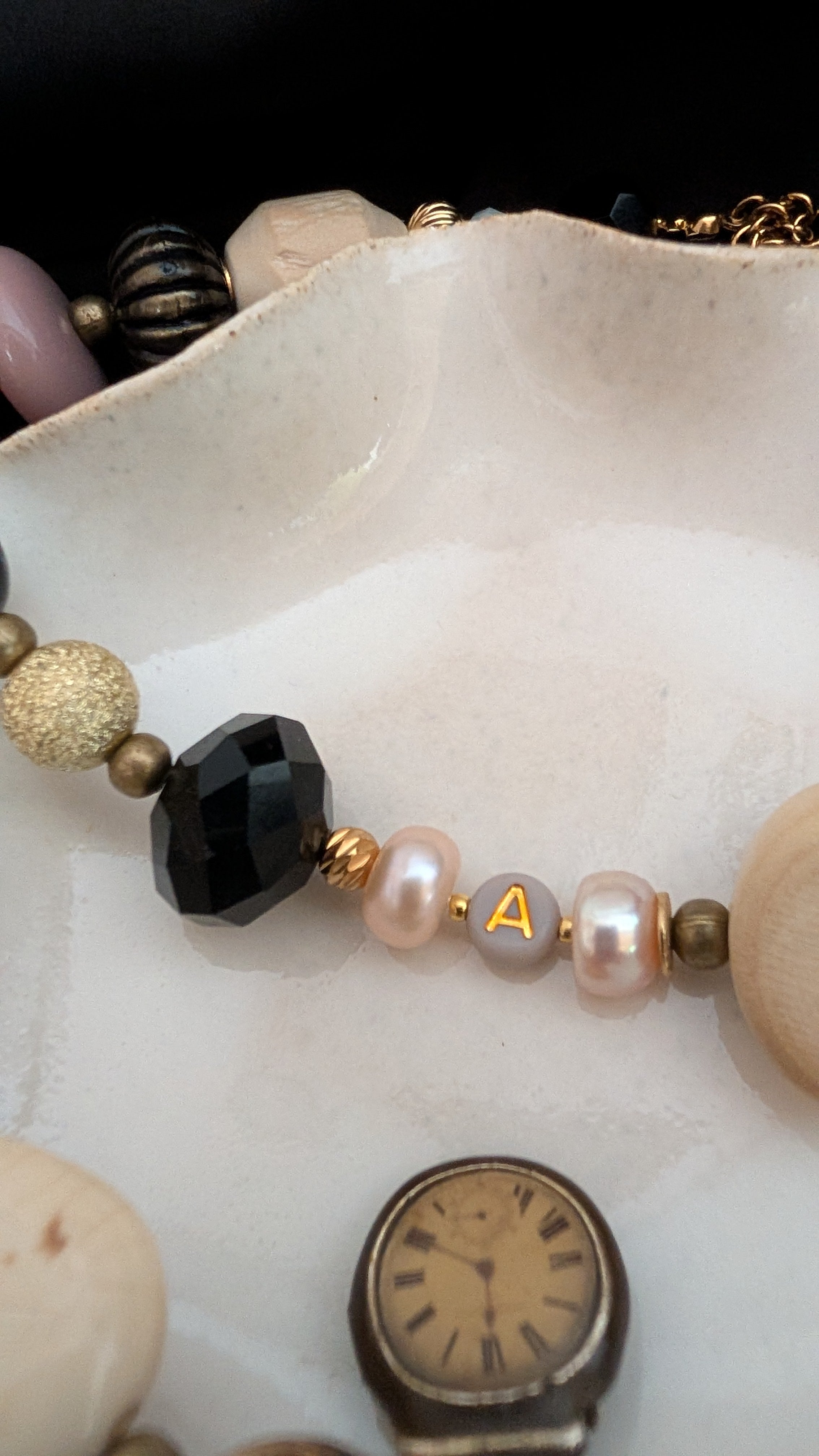 Collection Upcycling. A la rencontre des perles vagabondes. Collier