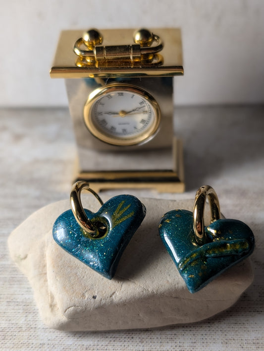 Boucles d'oreilles Cœur  vert émeraude.