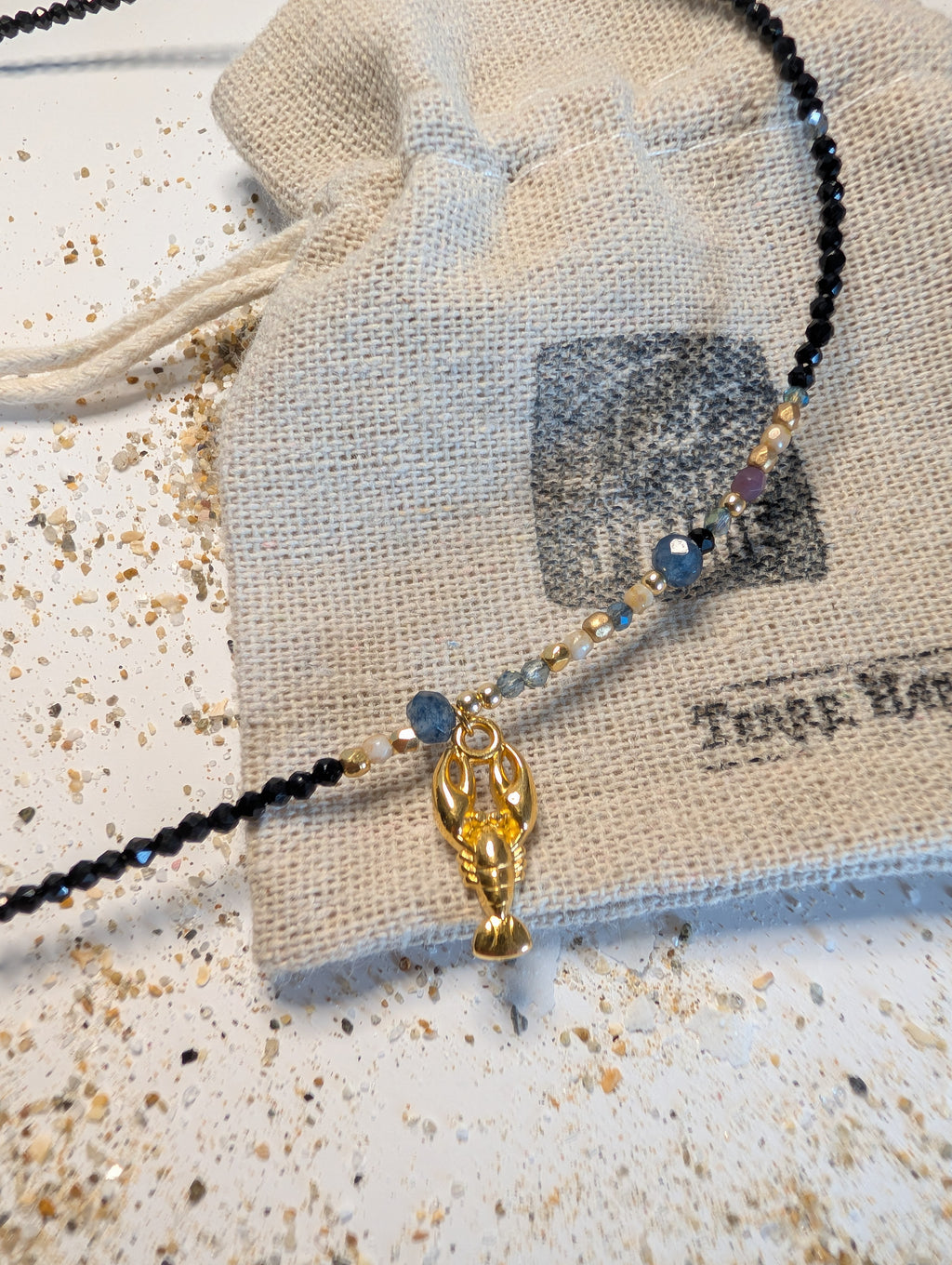 Collier ras du cou